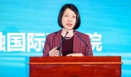 中央财经大学杨欢老师怎么样(中央财经大学张欢)