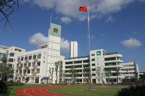五指山财经学校怎么样好不好(五指山市的学校)